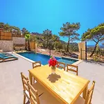 Spacious 2br Stone With Pool & Bbq Kalkan