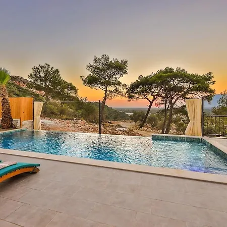 Spacious 2br Stone With Pool & Bbq * Kalkan
