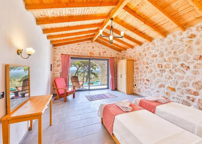 Spacious 2br Stone With Pool & Bbq * Kalkan