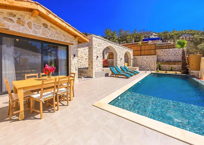 Hébergement de vacances Spacious 2br Stone With Pool & Bbq Kalkan