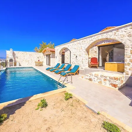 Spacious 2br Stone With Pool & Bbq Дом отдыха *