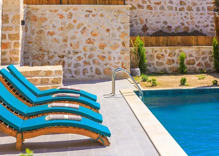 Spacious 2br Stone With Pool & Bbq Дом отдыха *