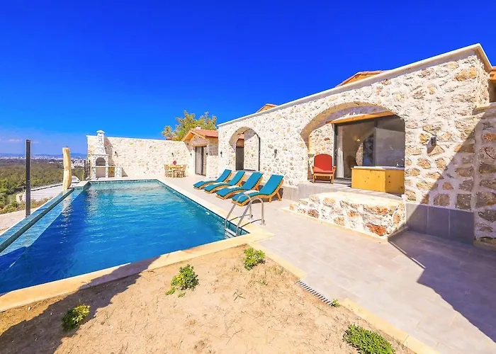Spacious 2br Stone With Pool & Bbq Дом отдыха *